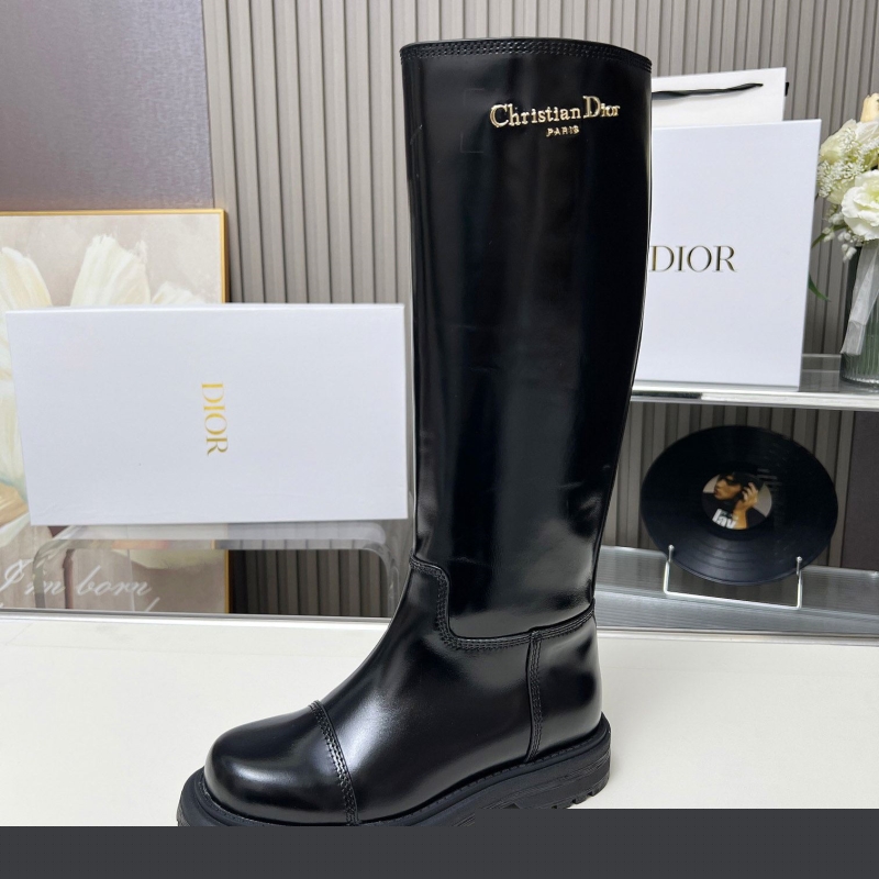 ch**an D*or boots